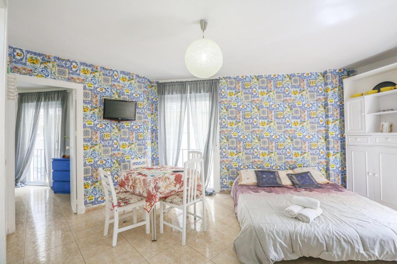 Duque Center Premium Suites, Free Parking Sewilla